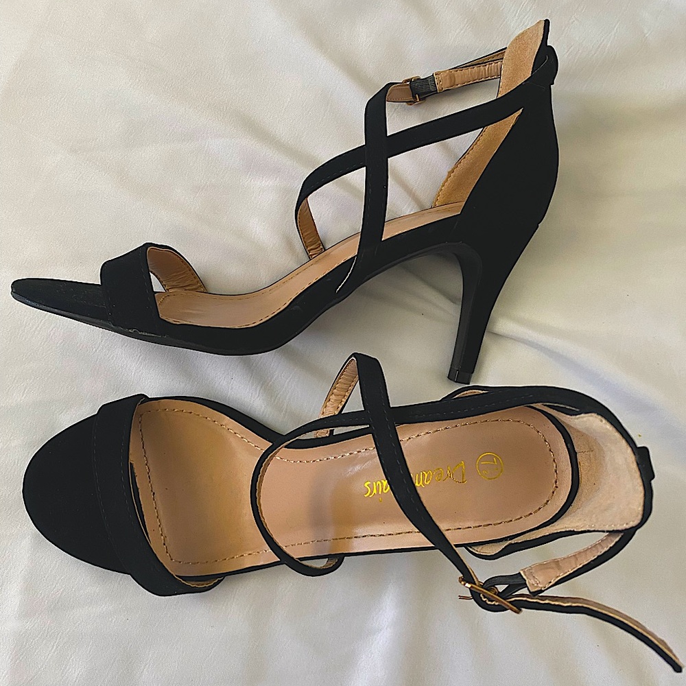 3.5 inch Crisscross Ankle Strap Heels
